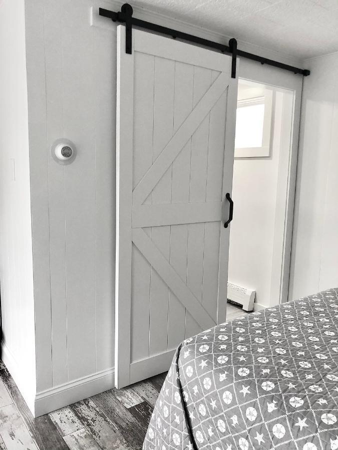 דניס Kingfisher Lodging מראה חיצוני תמונה